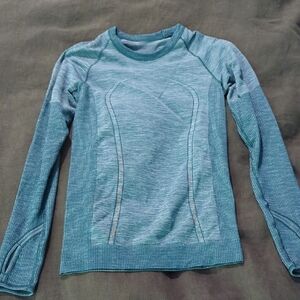 Lululemon Women's Wool Green Long Sleeve Top